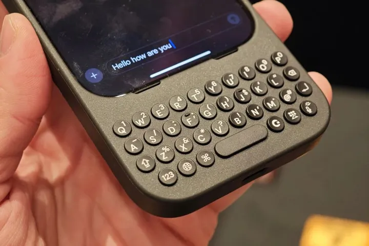 1856712693
